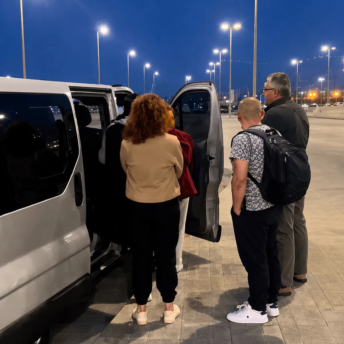 Transport Touristique en Algérie (Mini Van)