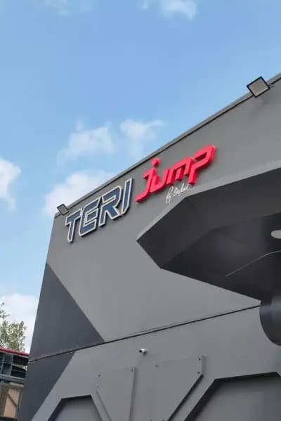 teri-jump-alger-i0