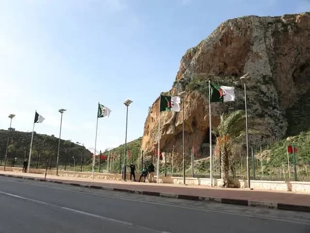 Frontière Algérie-Maroc