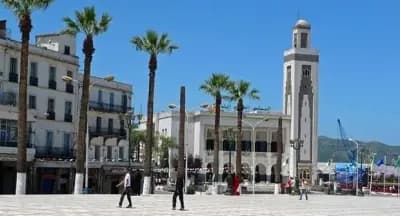 place-du-1er-novembre-1954-a-skikda-skikda-i1