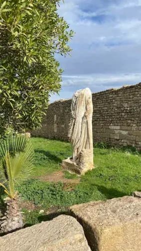 theatre-romain-khmissa-souk-ahras-i2
