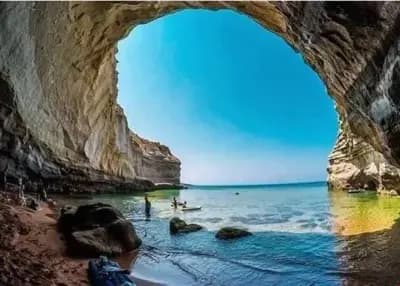 la-grotte-de-la-guitare-ain-temouchent-i2