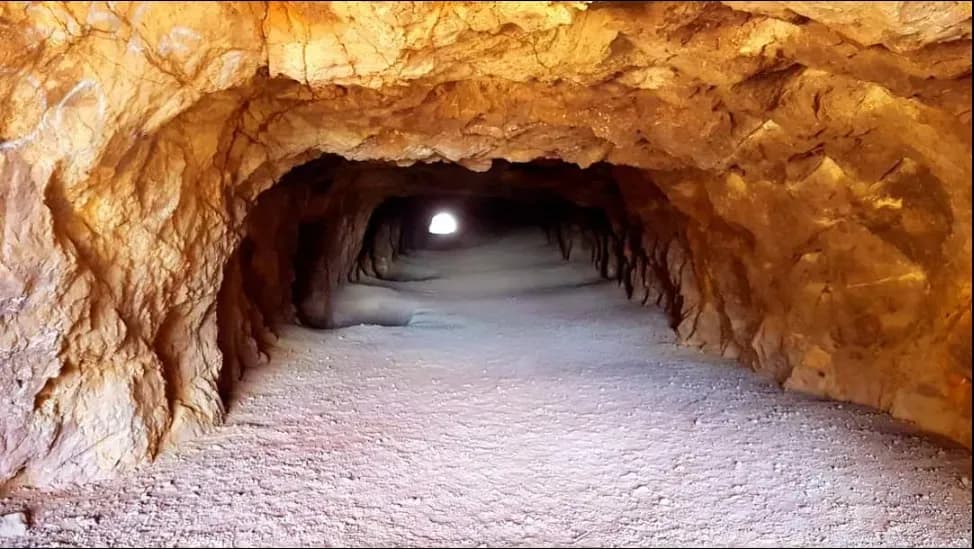 Grottes de Gueldaman, trésor préhistorique