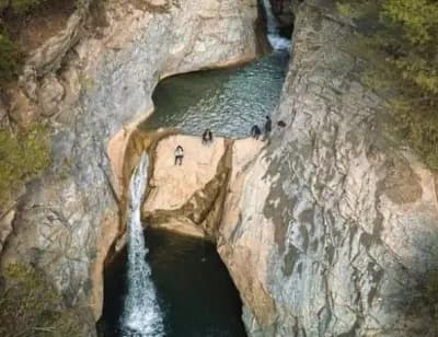 cascades-de-zondayy-medea-i3