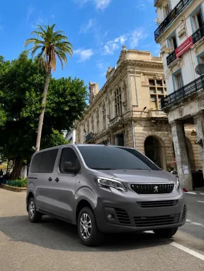 location-minivan-algerie-alger-i1