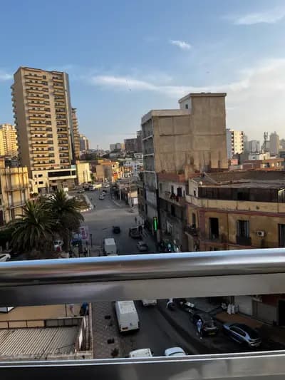 bright-spacious-apartment-oran-i1