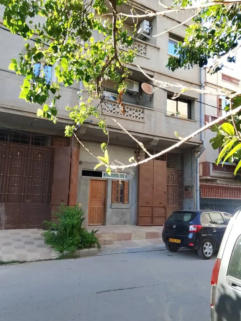 Location studio bordj el kiffan