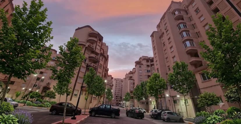 Location bel appartement à Béjaïa Ville