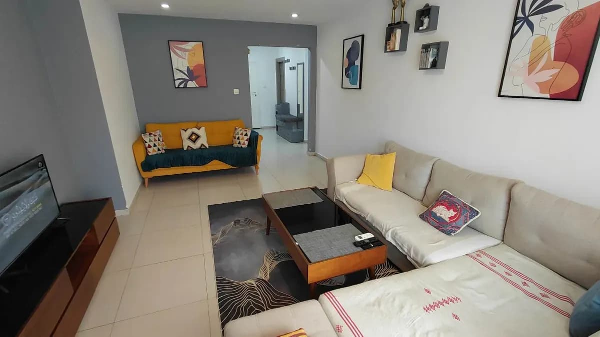 Grand F3 au centre d'Oran