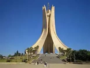 location-de-voiture-alger-i3
