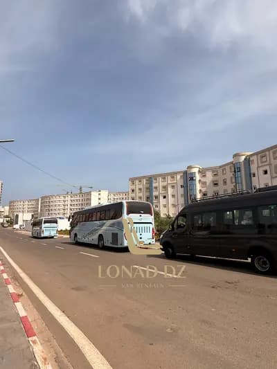 lonaddz-van-rentals-oran-i6