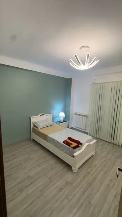 apparemment-f4-a-sidi-yahia-alger-i2-9dcc48a9