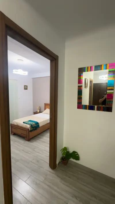 apparemment-f4-a-sidi-yahia-alger-i7-f3a886c3