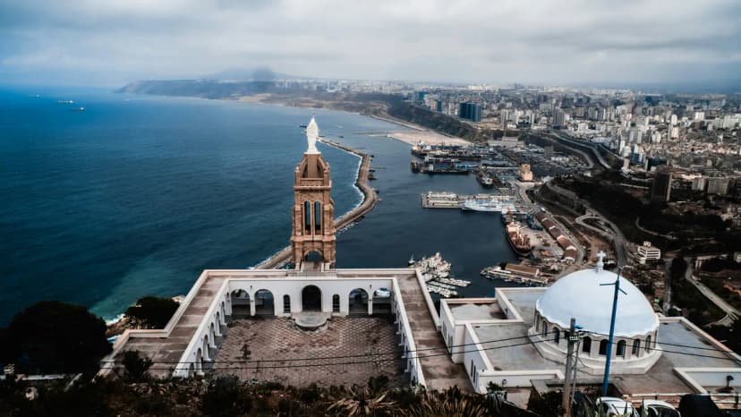 Oran : La cité des Andalous Oran : La cité des Andalous